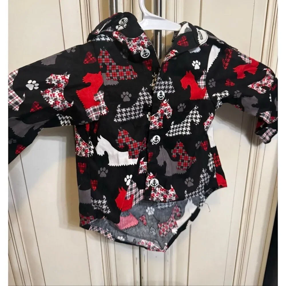 Admiral Frazier Gone To The Dogs Button Down Shirt Red Black Size Medium NWT